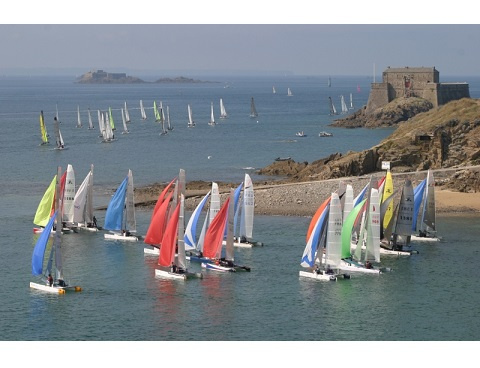 Voiles légères à Saint Malo - © SNBSM Voiles légères à Saint Malo - © SNBSM